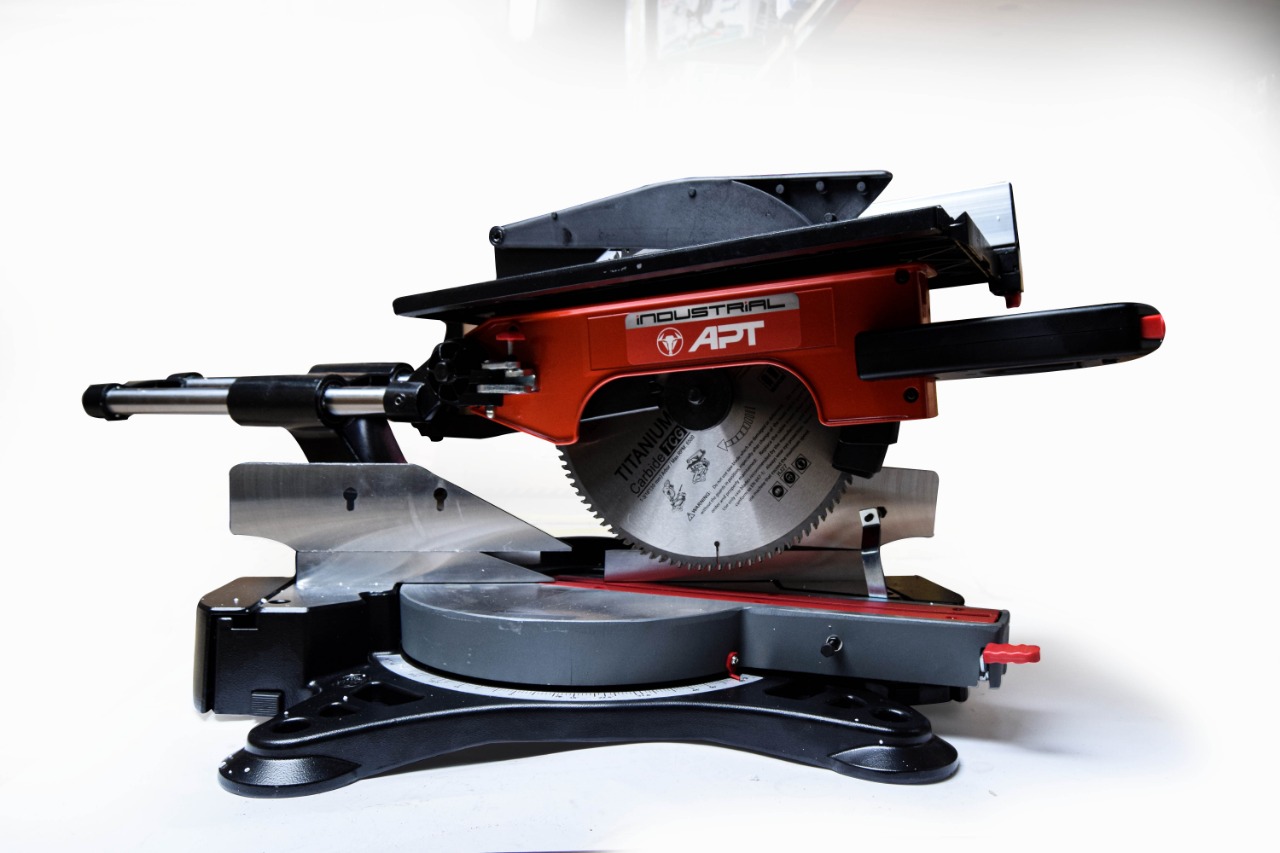 COMBINATION AND SLIDE MITER SAW 12 INCH